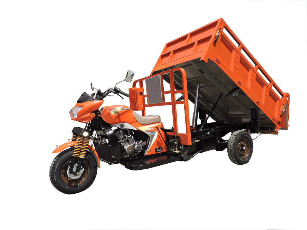El policía motorizado anaranjado/tres de 200cc 250cc tres rueda la motocicleta del cargo con el tejado del cargo