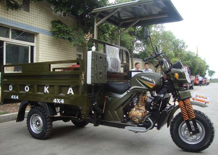 Motocicleta motorizada del cargo de la rueda del chino 3 de la impulsión de eje con el árbol del marco de acero y del coche